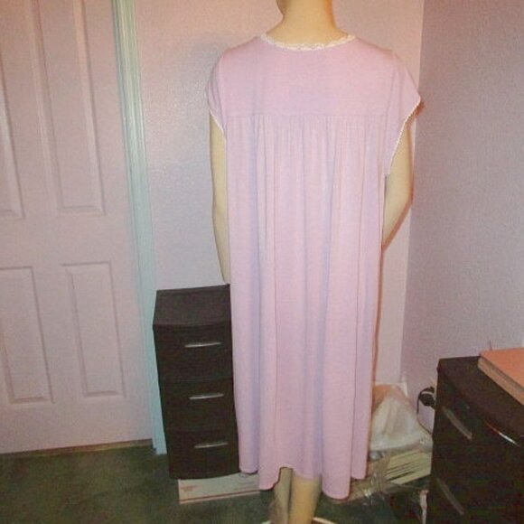 Eileen West LILAC Jersey Knit Size L NIGHTGOWN Ballet LACE Crochet MODAL Stretch - Picture 8 of 12